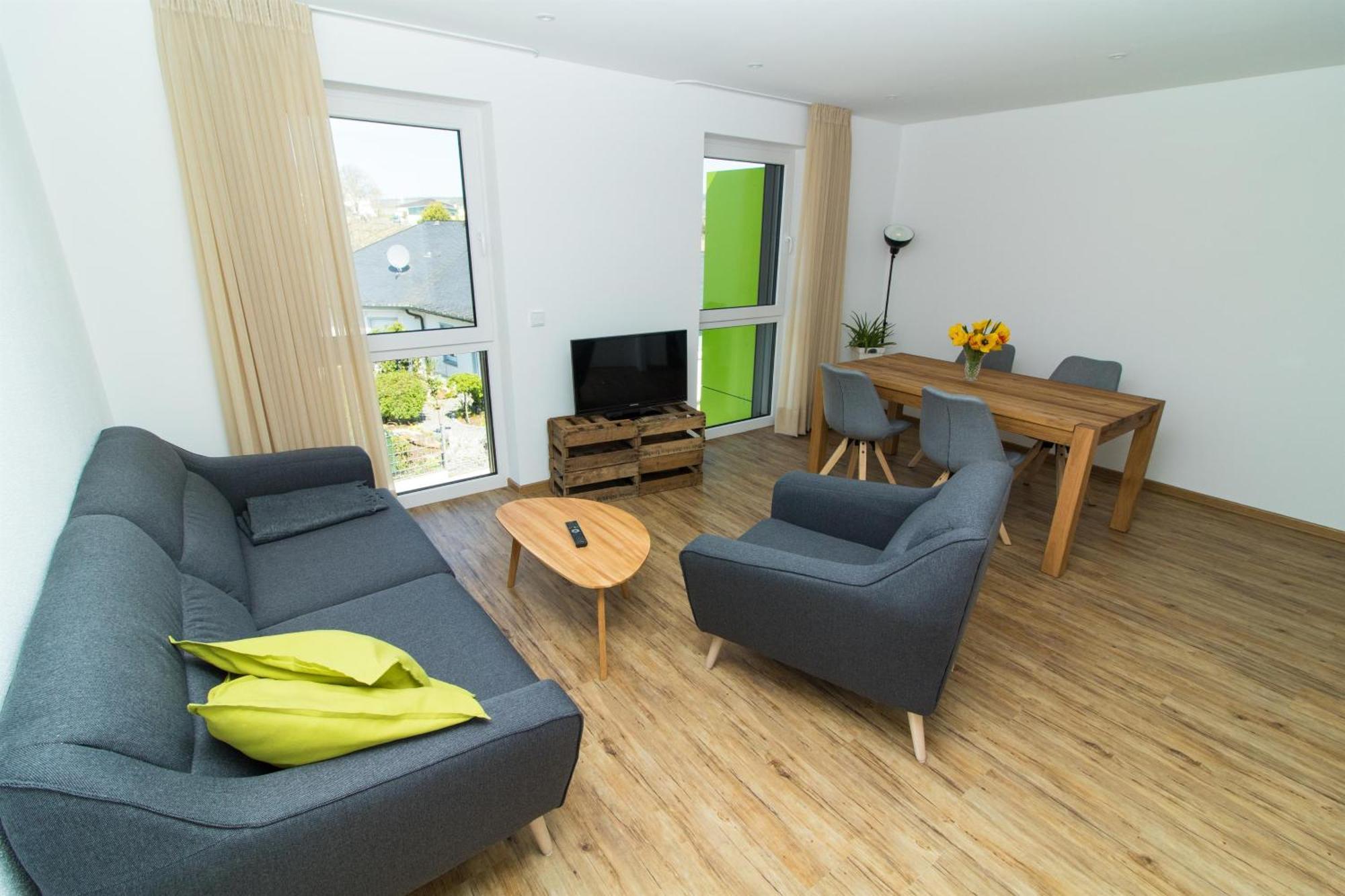 Appartement Ferienweingut Ulrike Thul à Leiwen Extérieur photo